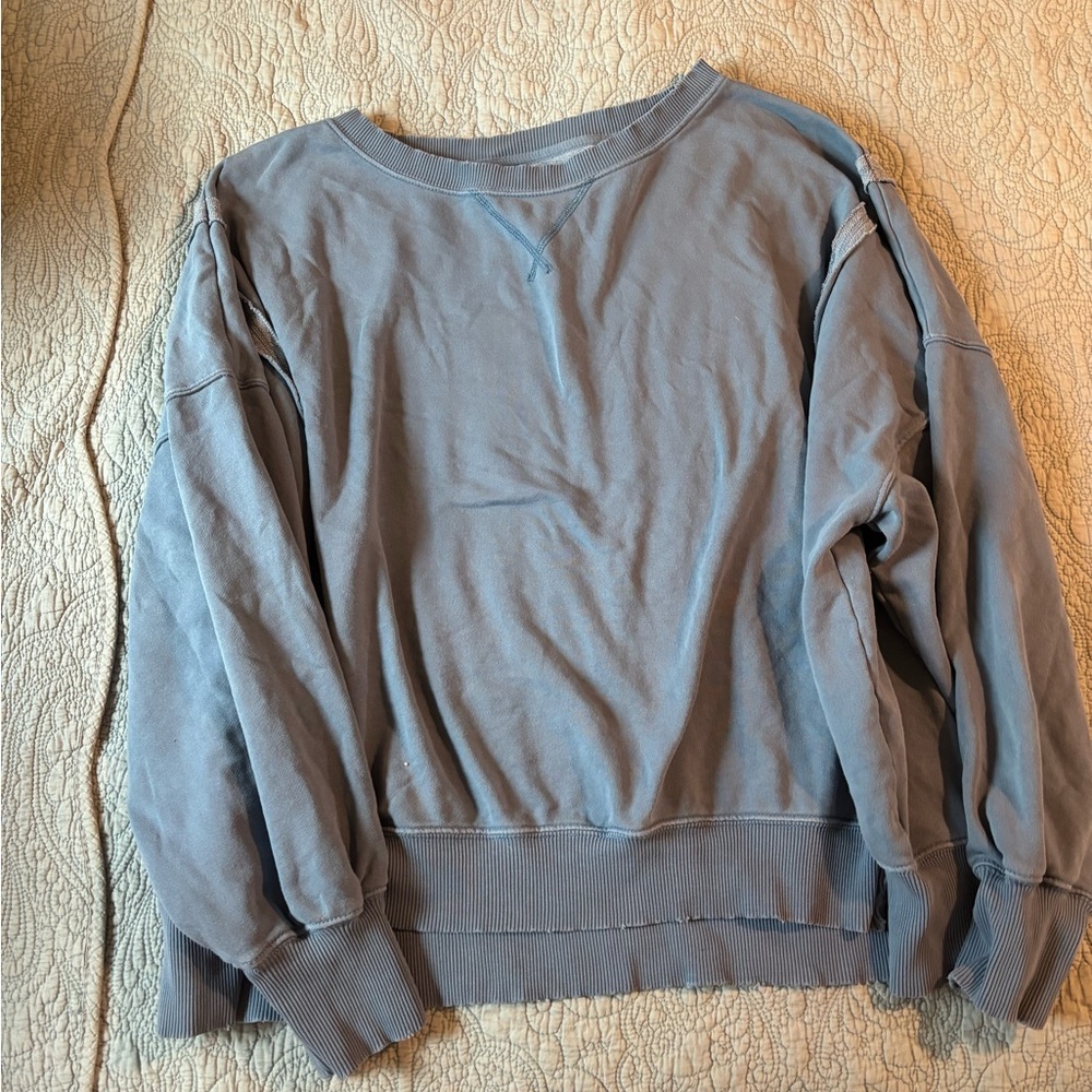 American Eagle Casual Blue Crewneck